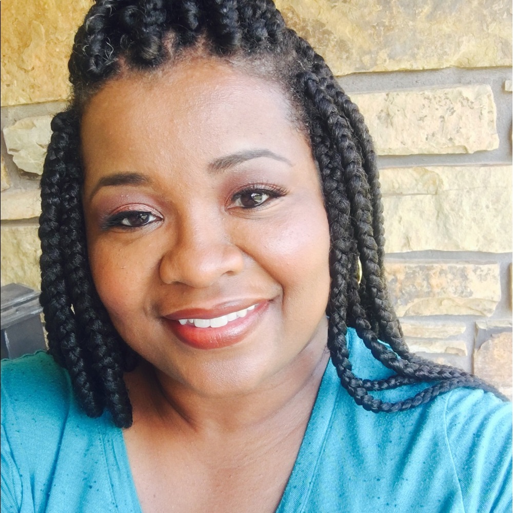 Meet your Posher, Lajuana