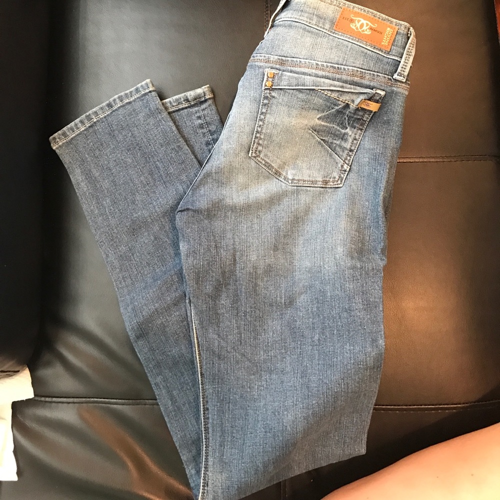 Divine rights jeans