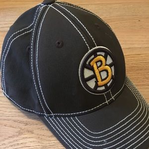 Boston Bruins fitted hat