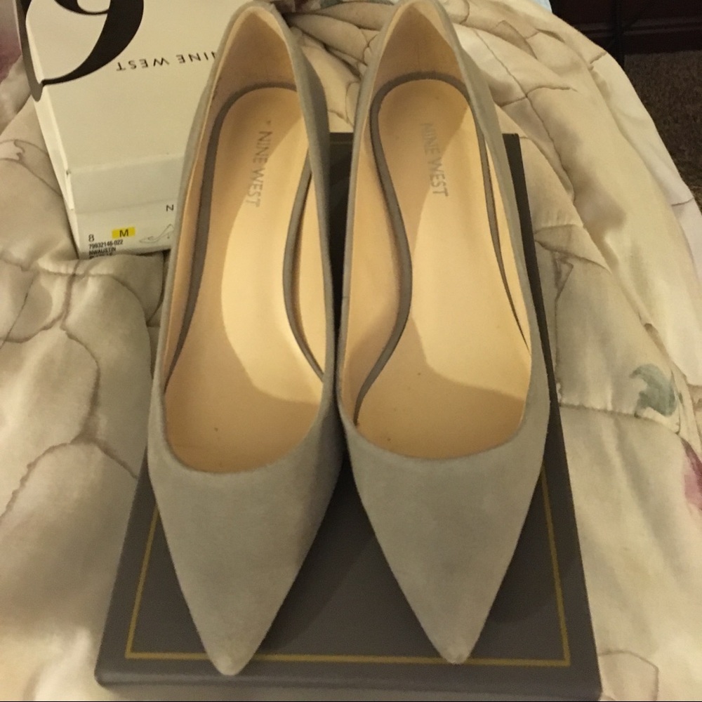 Nine west pumps size 8