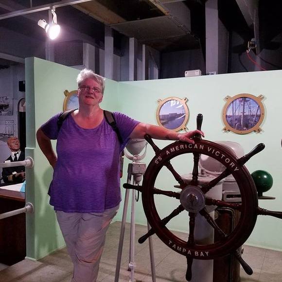 Meet your Posher, Jan - Picture 1 of 1