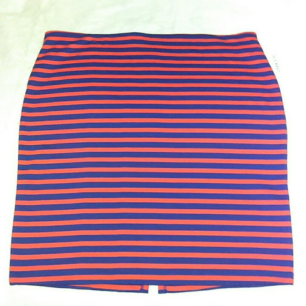 Old Navy Pencil Skirt