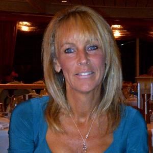 Meet your Posher, Lynn