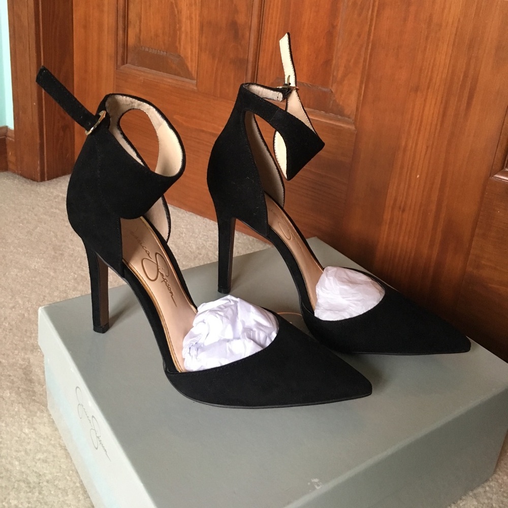 EUC Jessica Simpson black suede heels sz 6