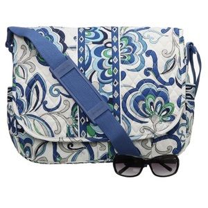 Vera Bradley 'Mediterranean White' Messenger Bag