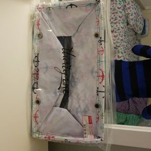 Thirty one medium utility tote