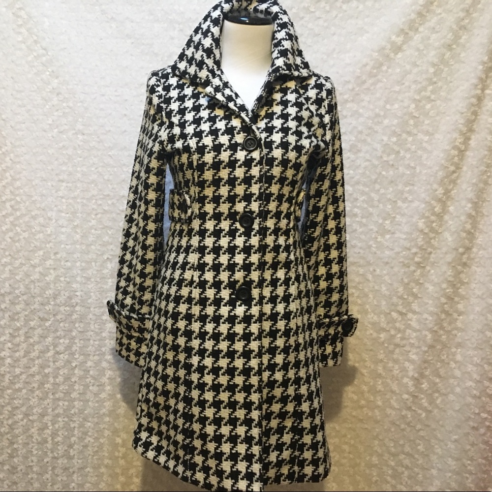 Checkered pea coat. Brand new-like, gently used.