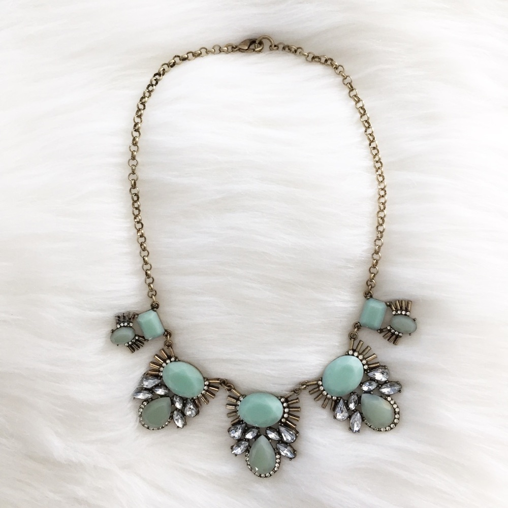 "Ivy" Necklace || Mint & Clear Crystal Statement - Picture 3 of 9