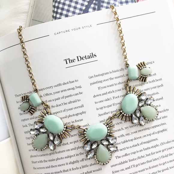 "Ivy" Necklace || Mint & Clear Crystal Statement - Picture 2 of 9