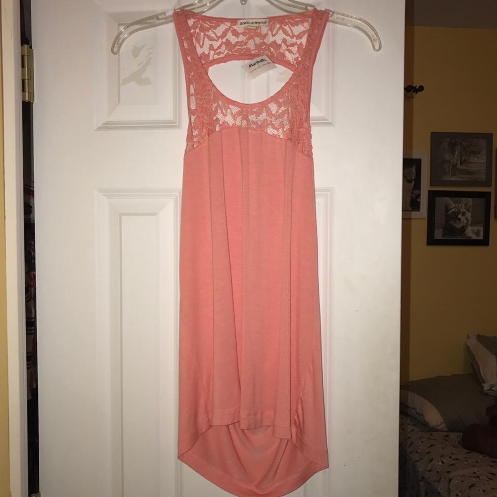 Cut out Back Tank Top