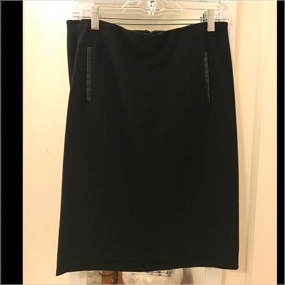 Ann Taylor Black Pencil Skirt Sz 4