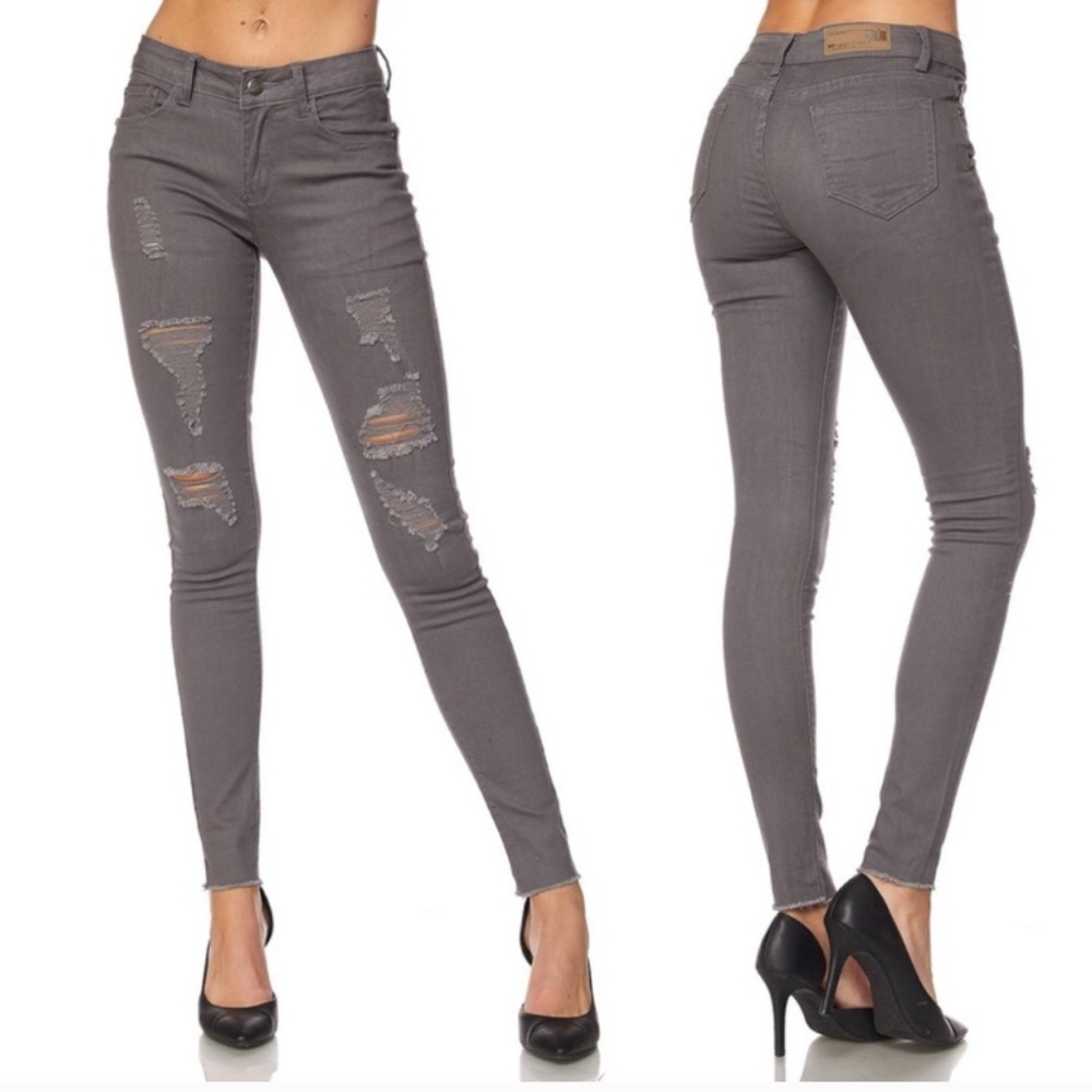 ❣️LAST PAIR❣️ Distressed Jeggings-Gray