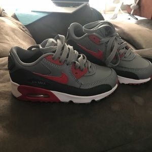 Nike toddler shoes