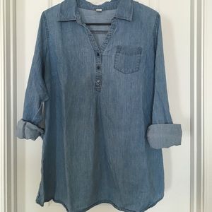 Maternity chambray top