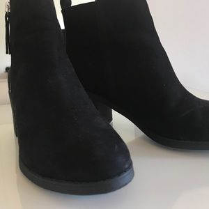 h and m boots!!
