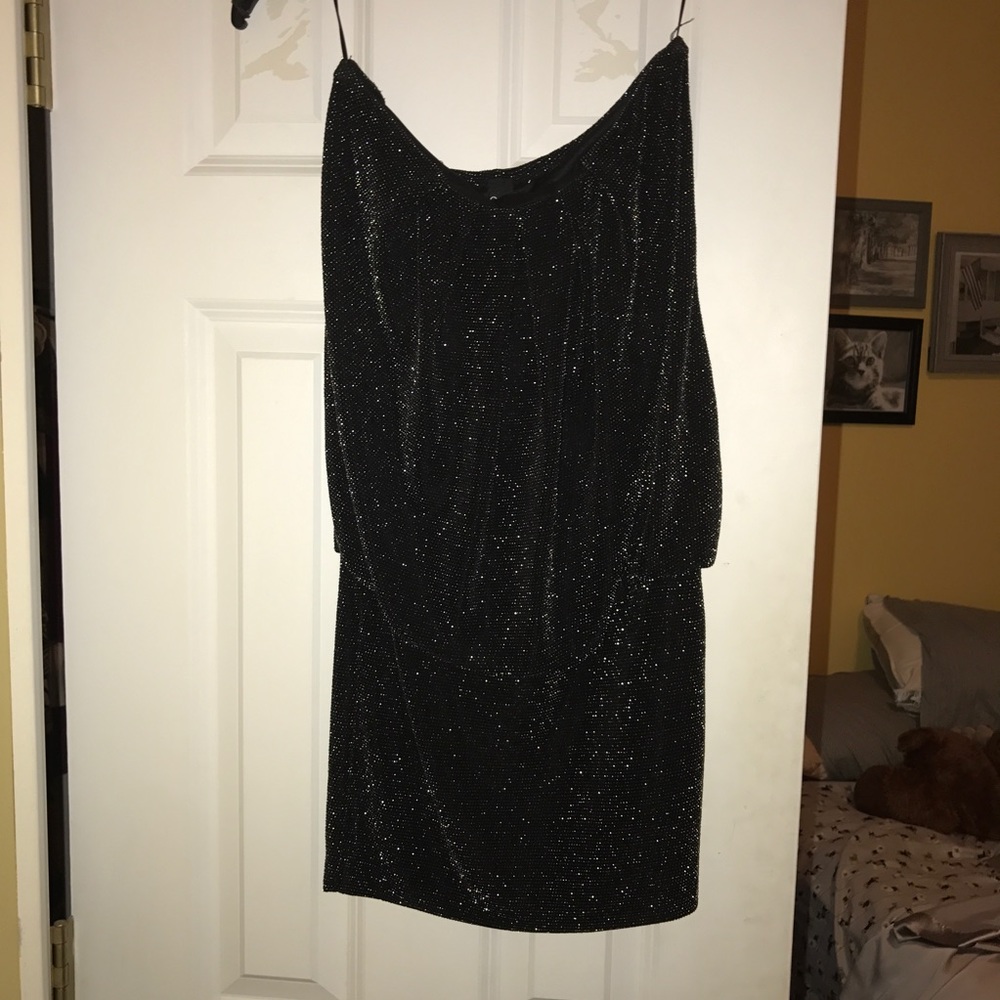 Strapless dress