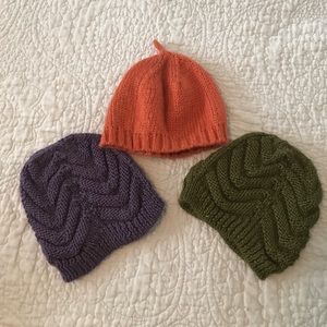 NEVER WORN 3 ladies beanies