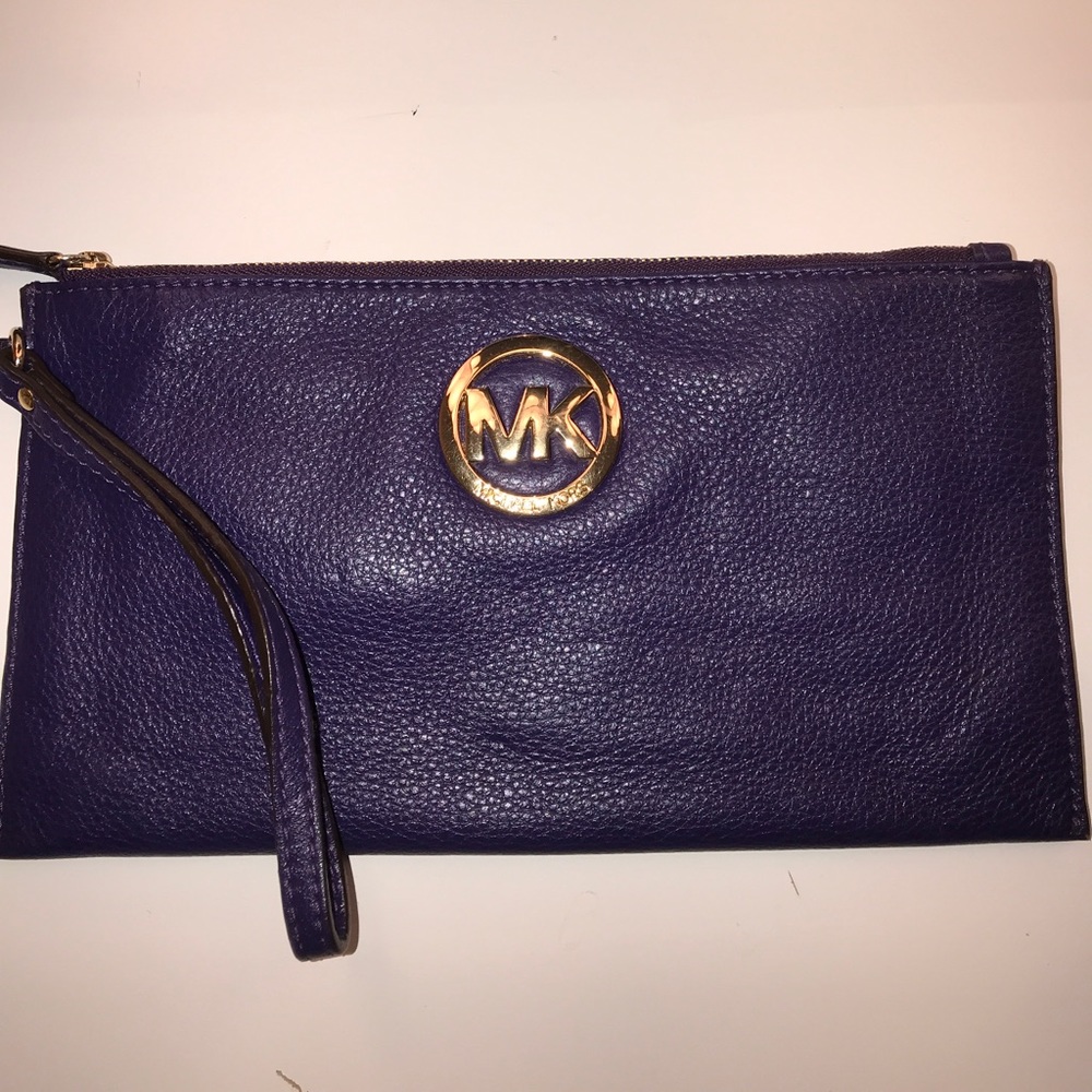 Michael Kors Wristlet