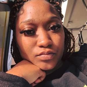 Meet your Posher, Celeste