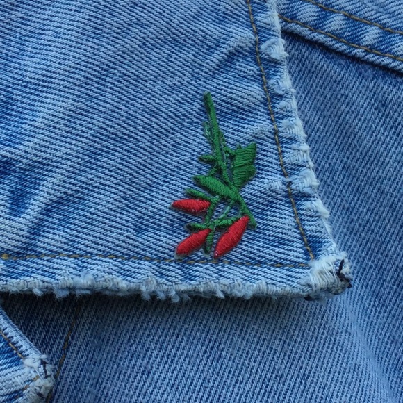 🌹 Bloomingdales Tommy Hilfiger EMBROIDERED ROSE Jean Jacket 90's Rare EVC - Picture 4 of 16