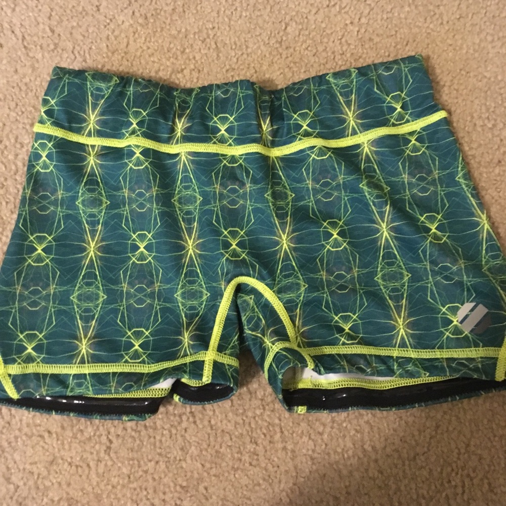 UFC TUF20 Compression Shorts Team Pettis
