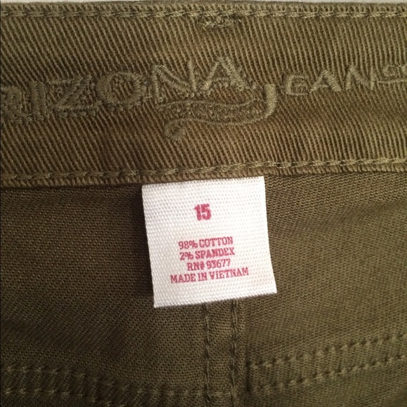 NWOT. Olive colored jeans - Picture 4 of 4