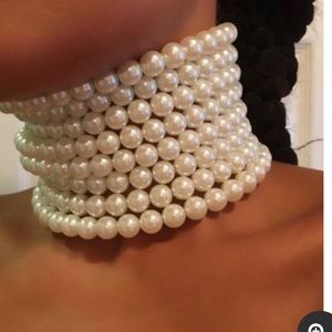 Pearl Choker. Brand New never worn.