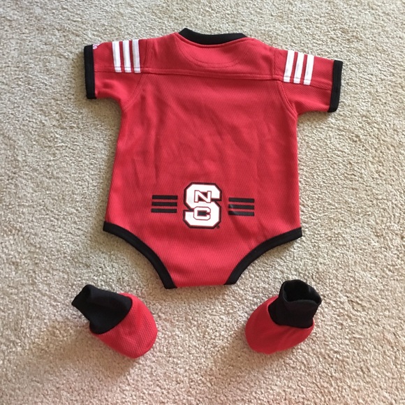NWOT NC State Jersey Onesie Limited Edition - Picture 2 of 6