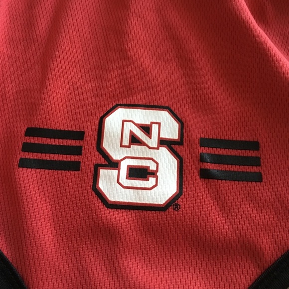 NWOT NC State Jersey Onesie Limited Edition - Picture 6 of 6