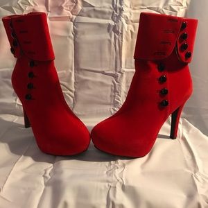 Red retro boot heels