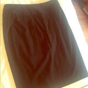 Size 6 black pencil skirt with zipper