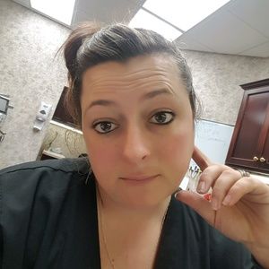 Meet your Posher, Renee