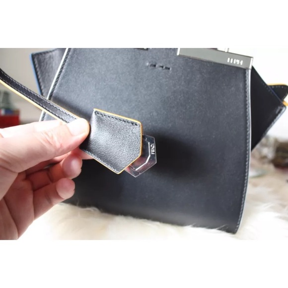 Mini fendi 3jours . Very cute❤️ - Picture 3 of 8