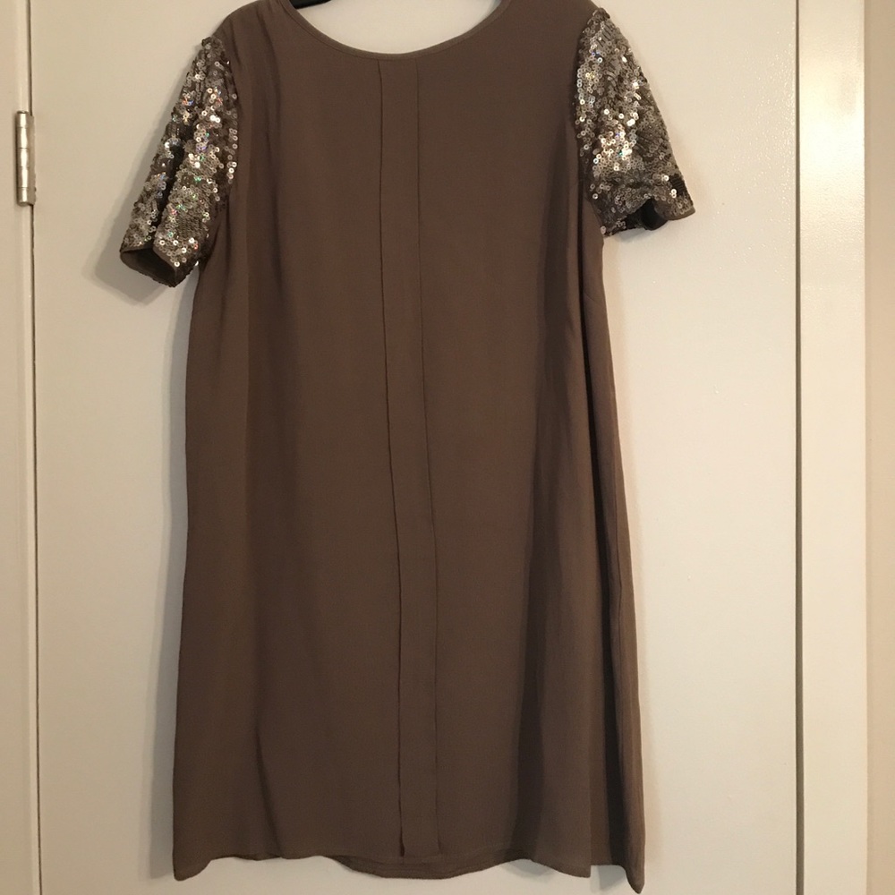 Chelsea and violet dress