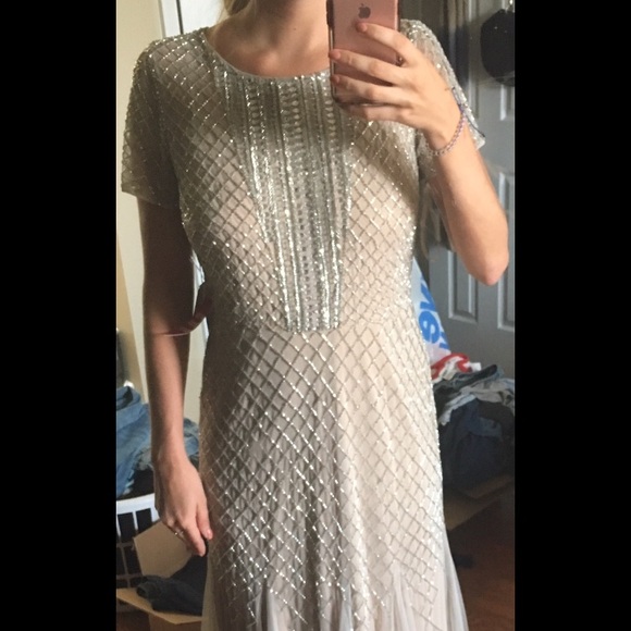 Adrianna Papell beaded Gown - Picture 3 of 7