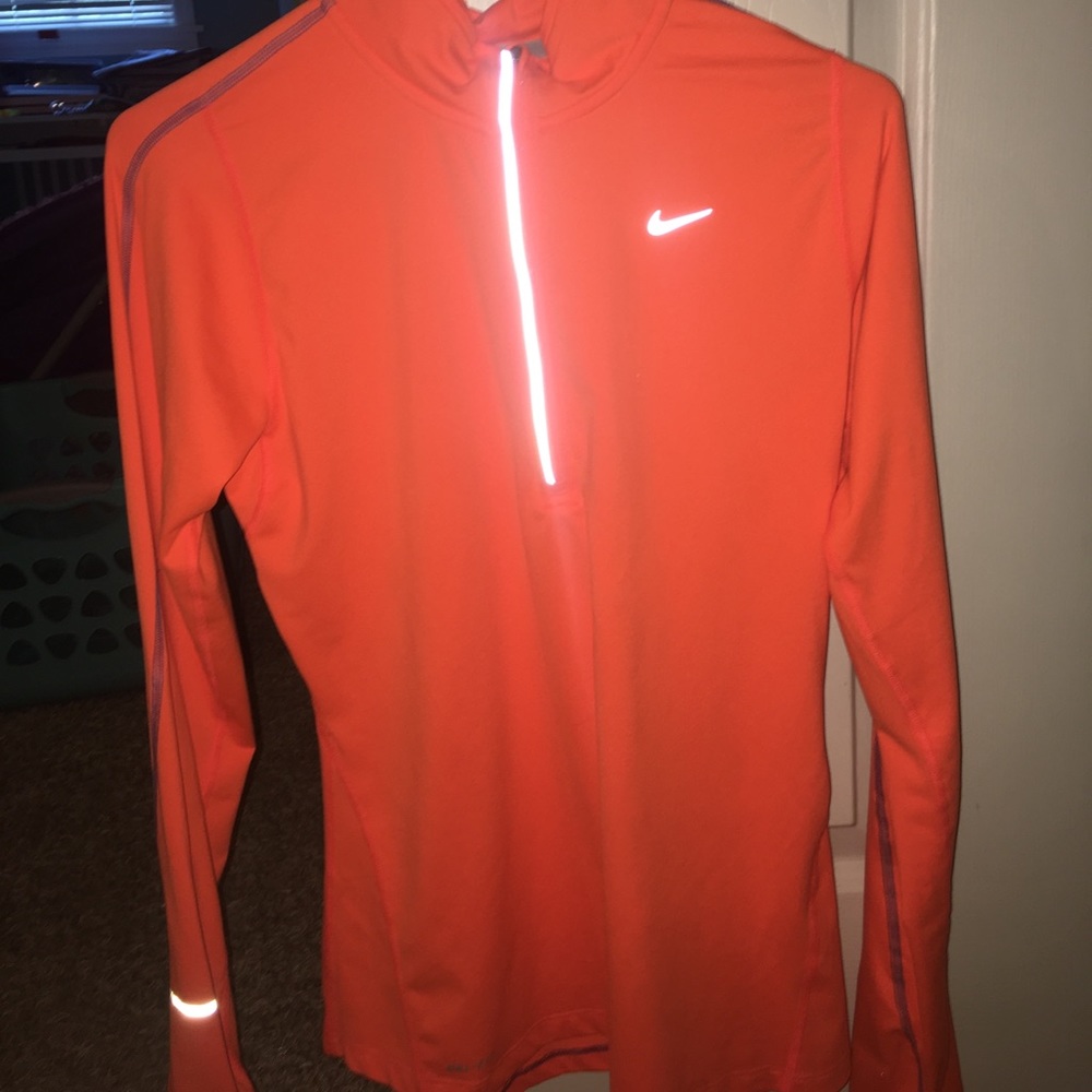 Women’s Nike pullover