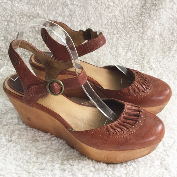 Frye Shoes - Frye Blair Ankle Strap Platform Wedge