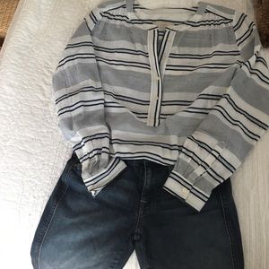 Long sleeve light weight shirt