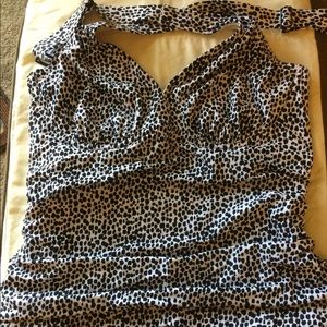 Old navy 2x tankini NWT