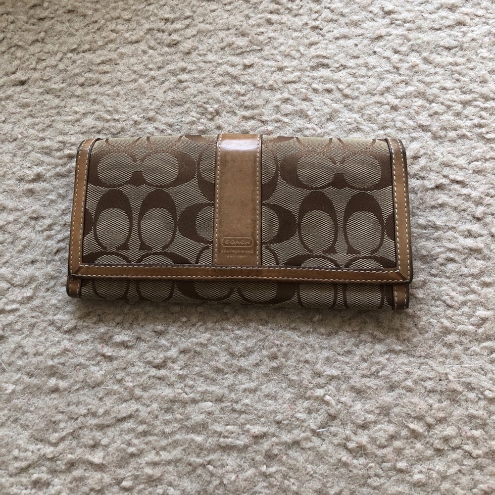 Brown Coach Wallet