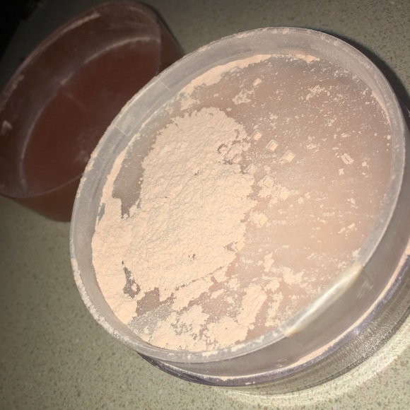 COTY AIRSPUN - Picture 3 of 3