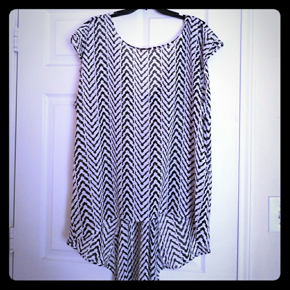 Plus Size Black and White High Low Blouse
