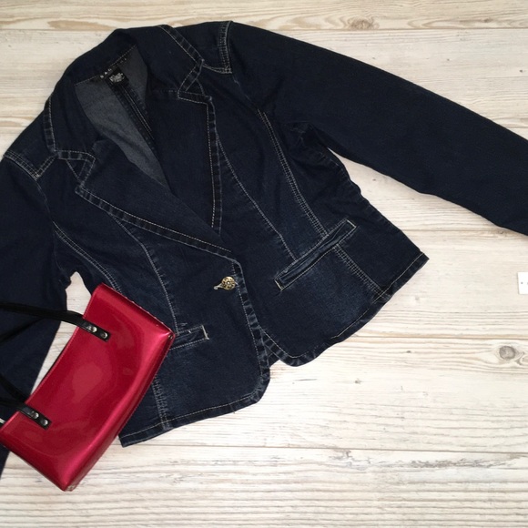 Dressbarn "Baccini" NWT Jean blazer w/front button - Picture 2 of 6