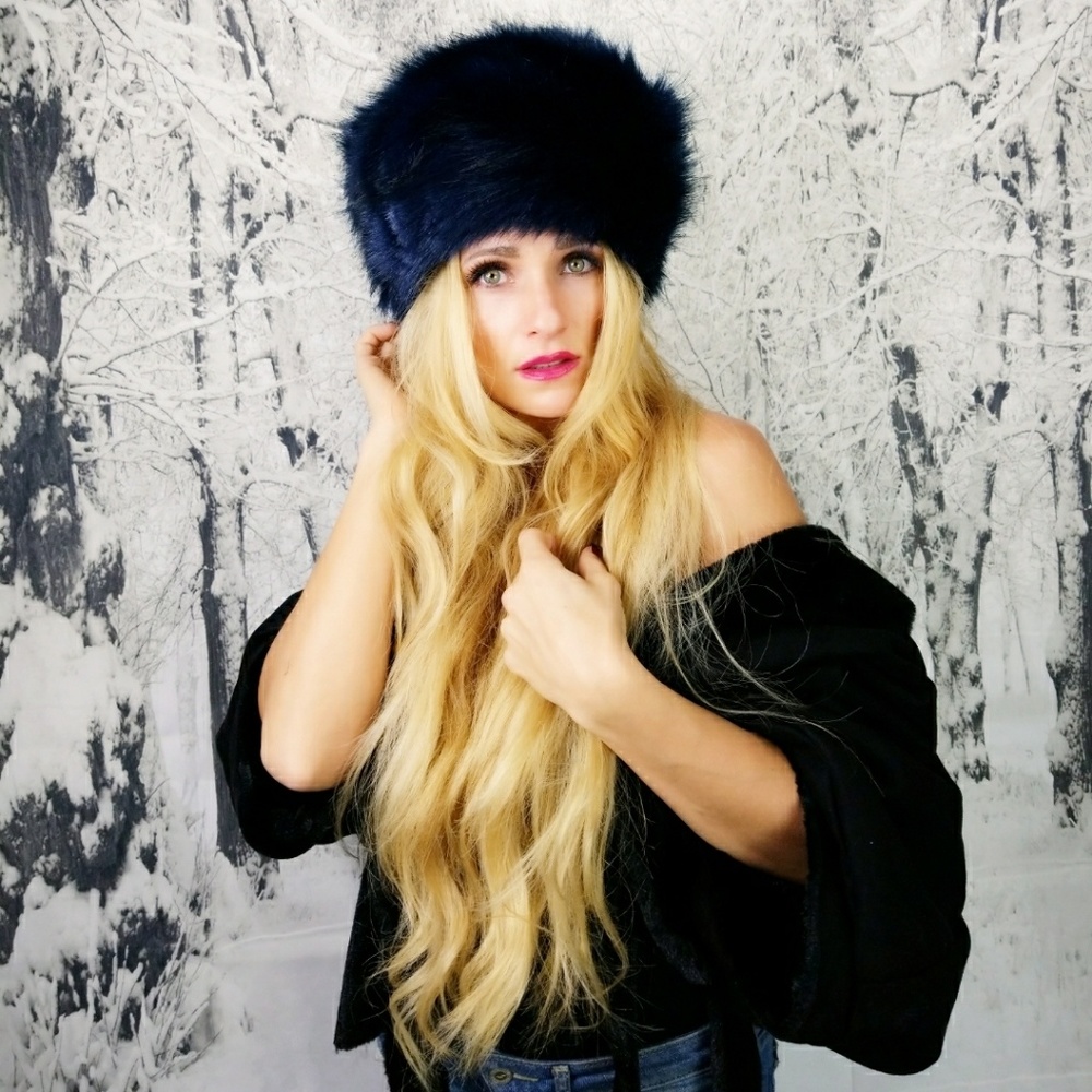 ROYAL BLUE RUSSIAN FAUX FUR HAT - Picture 2 of 4
