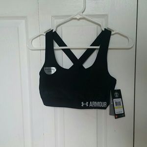 Under Armour Mid impact sports bra