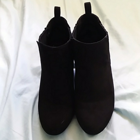 Black ankle wedge booties - Picture 3 of 3