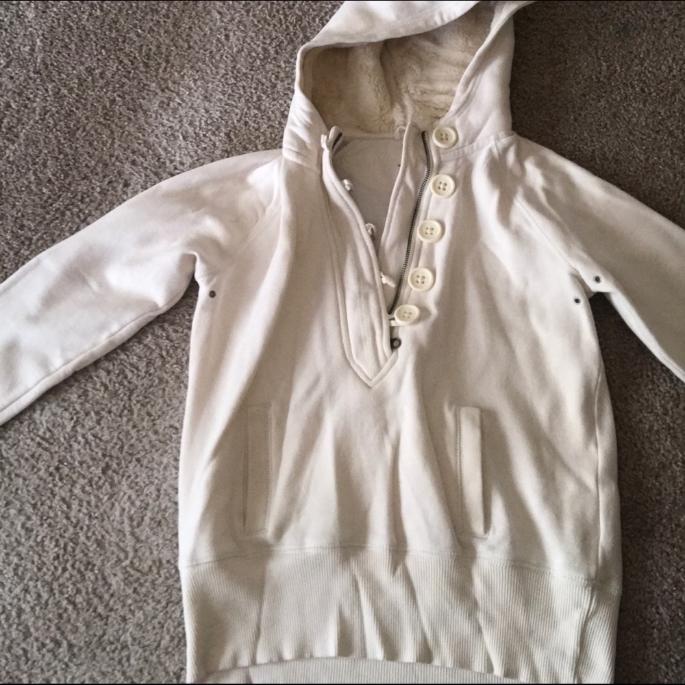 Gap sweater , brand new.