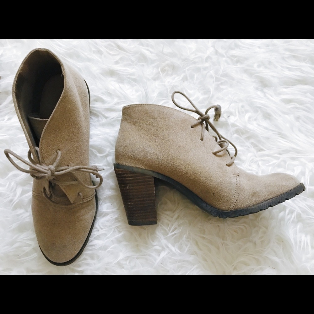 Restricted Beige suede heeled booties