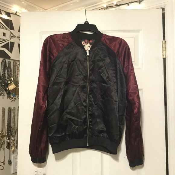 Reversible Floral/Maroon Bomber Jacket - Picture 2 of 7