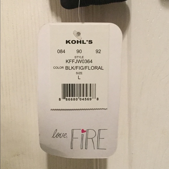 Reversible Floral/Maroon Bomber Jacket - Picture 4 of 7